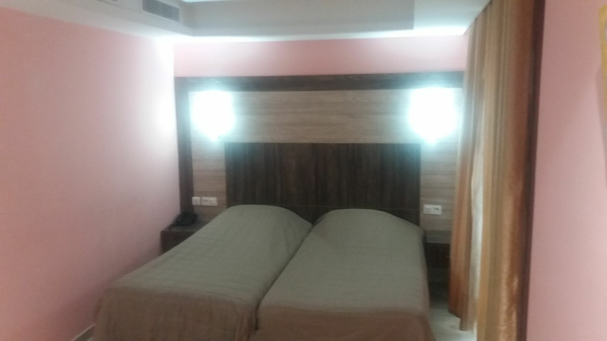 Matous Hotel Tunis
